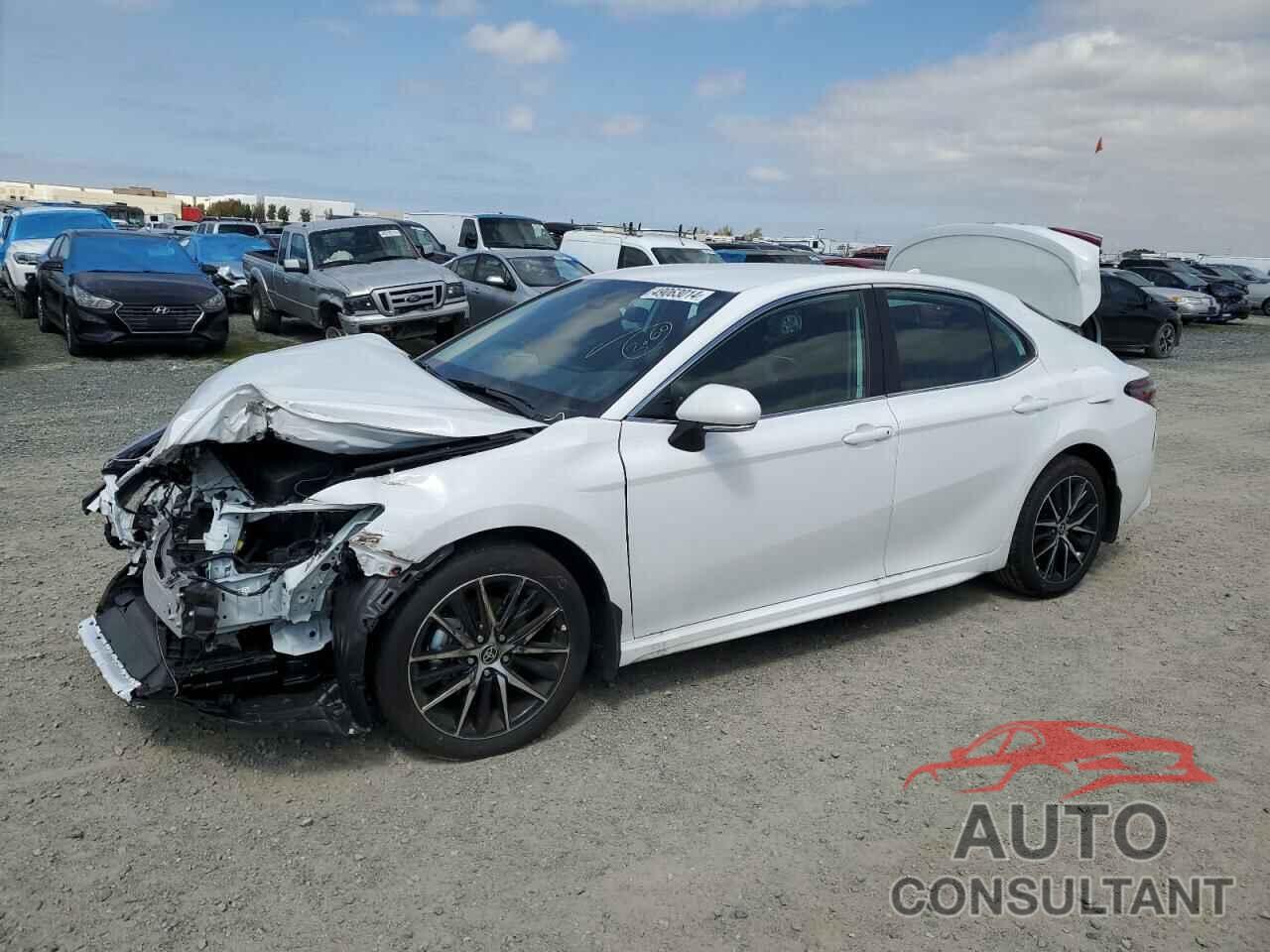 TOYOTA CAMRY 2024 - 4T1G11AK1RU888230