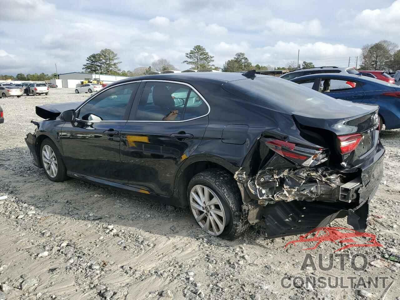 TOYOTA CAMRY 2022 - 4T1C11AK7NU057212