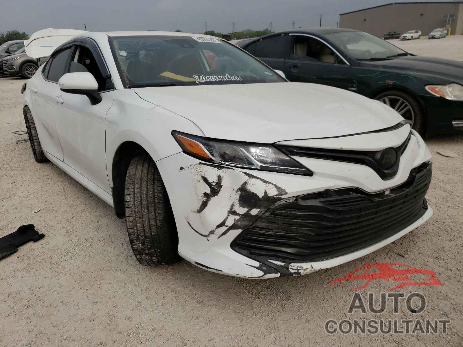 TOYOTA CAMRY 2019 - 4T1B11HKXKU722973