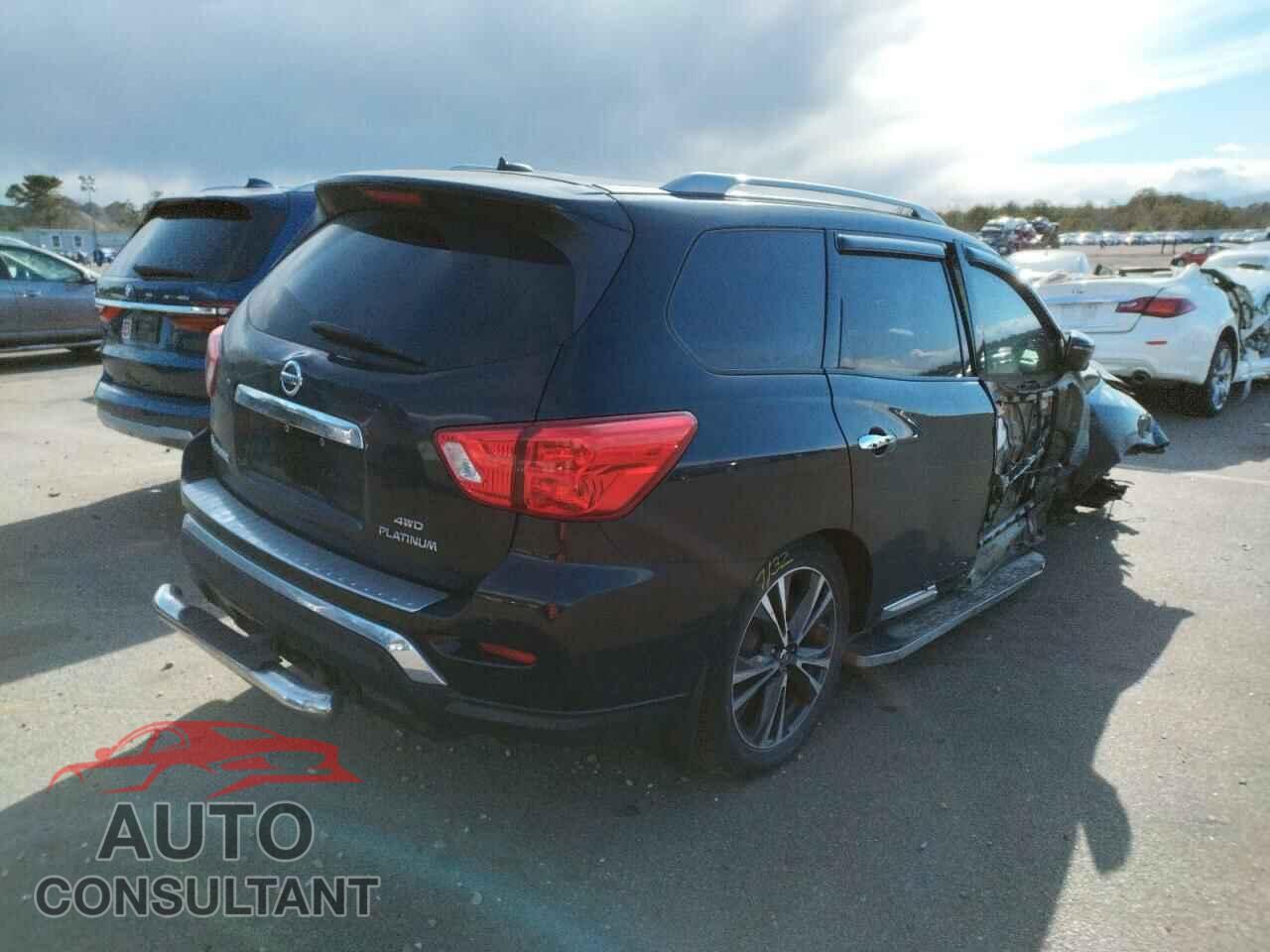 NISSAN PATHFINDER 2017 - 5N1DR2MM6HC603458