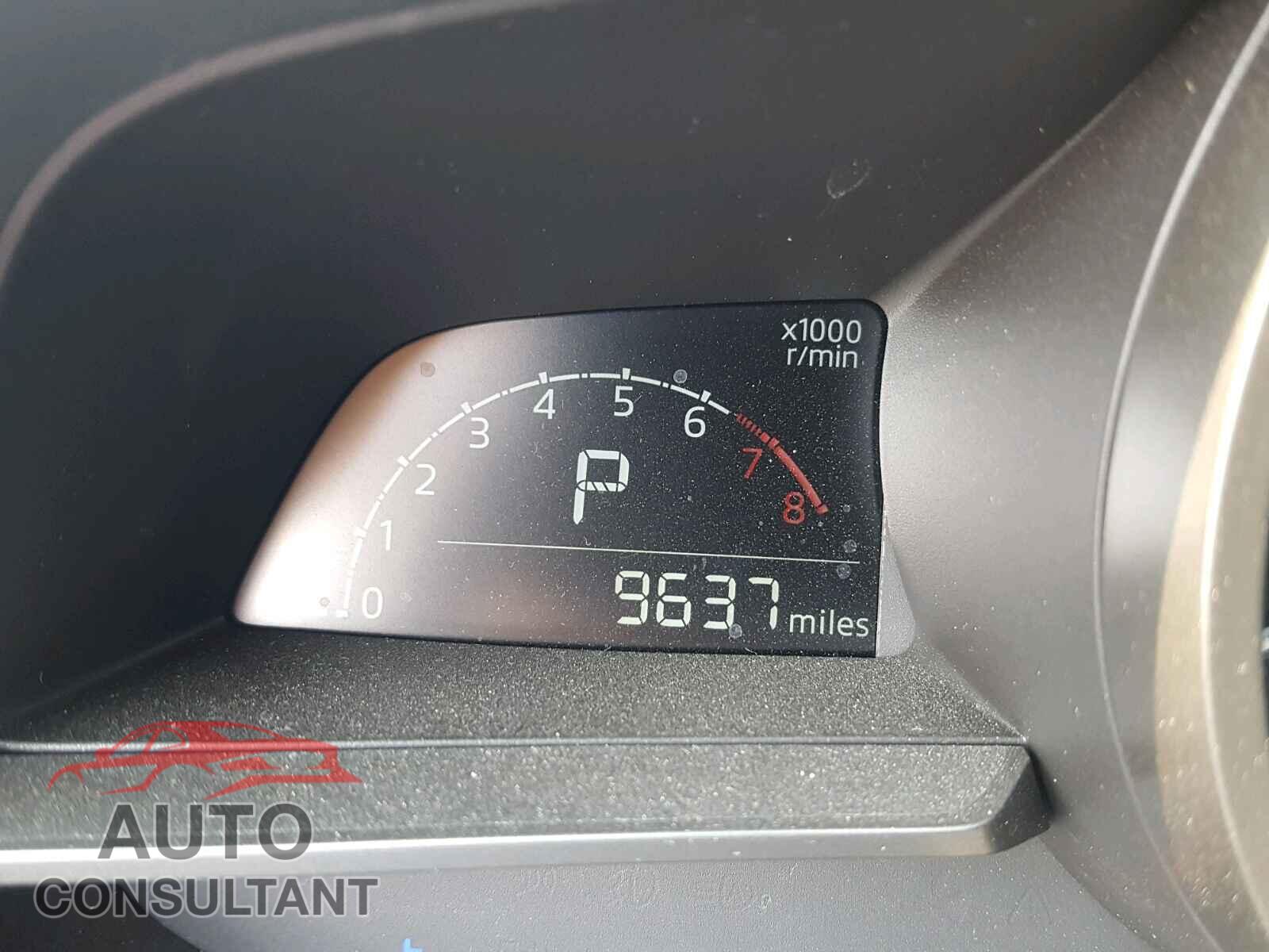 MAZDA 3 2017 - 3MZBN1L79HM118739