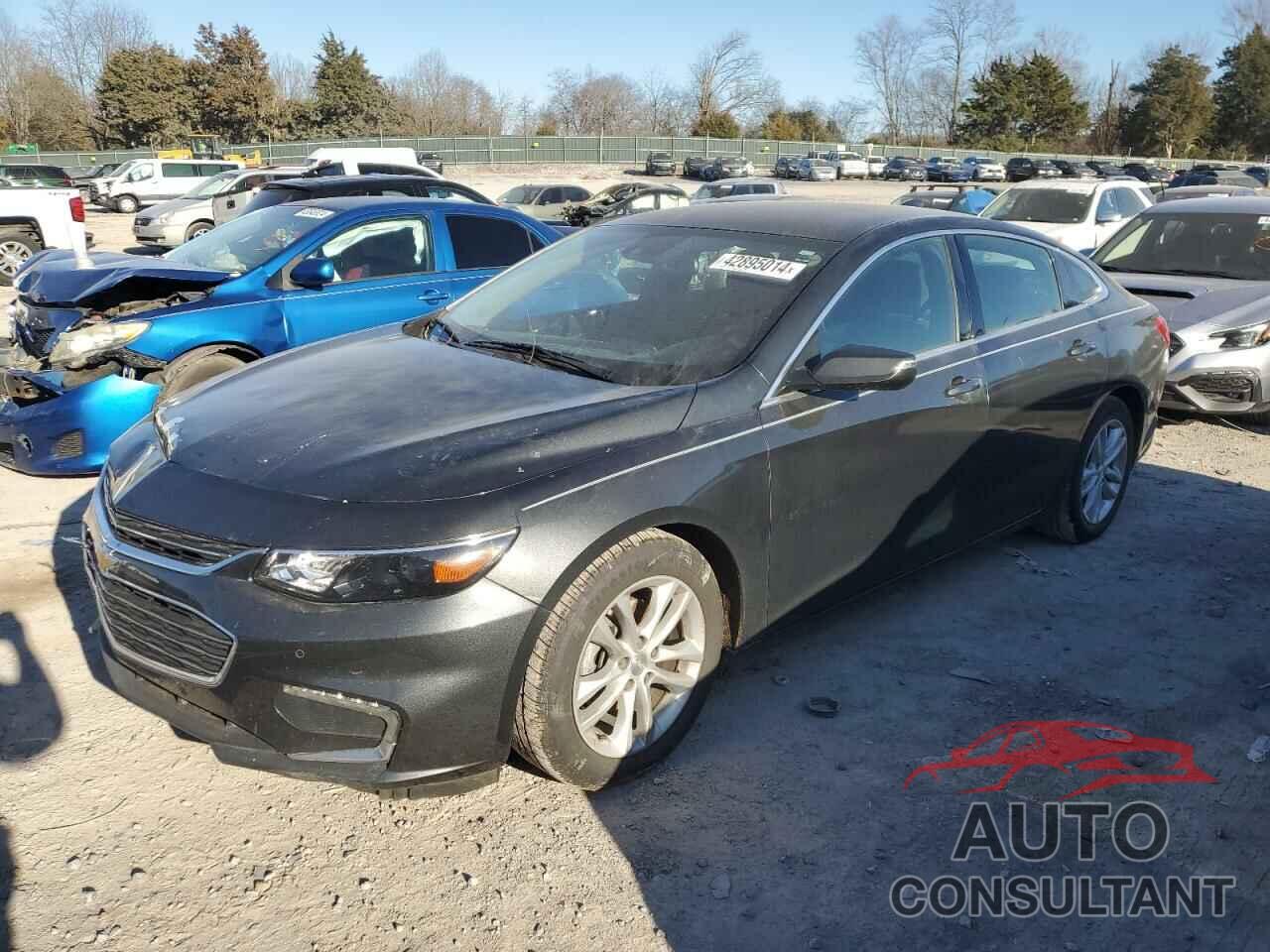 CHEVROLET MALIBU 2017 - 1G1ZE5ST1HF229852
