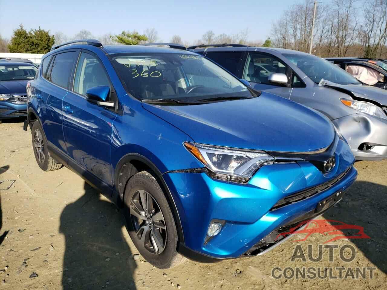 TOYOTA RAV4 2017 - JTMRFREV5HJ707339