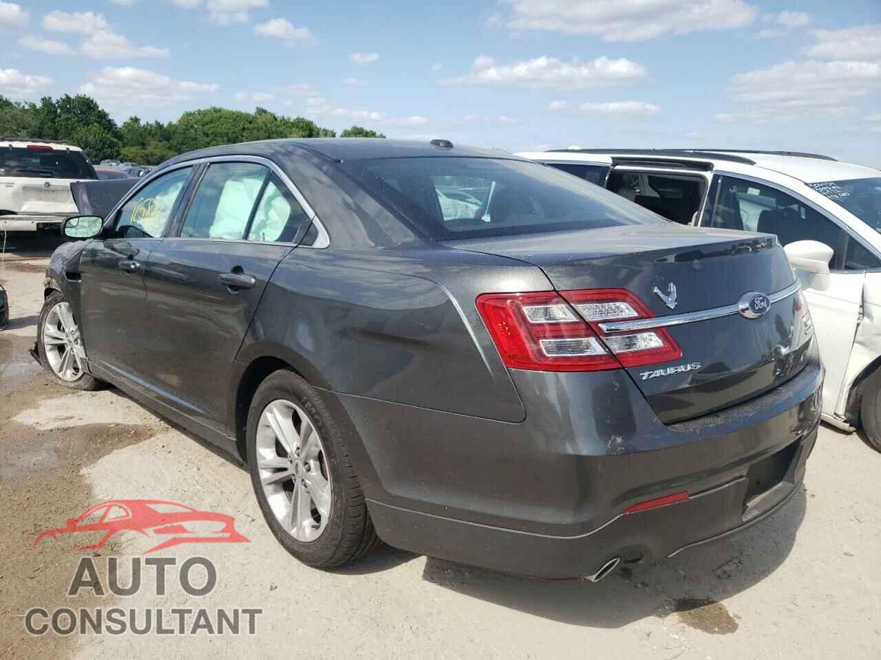 FORD TAURUS 2016 - 1FAHP2E82GG138137