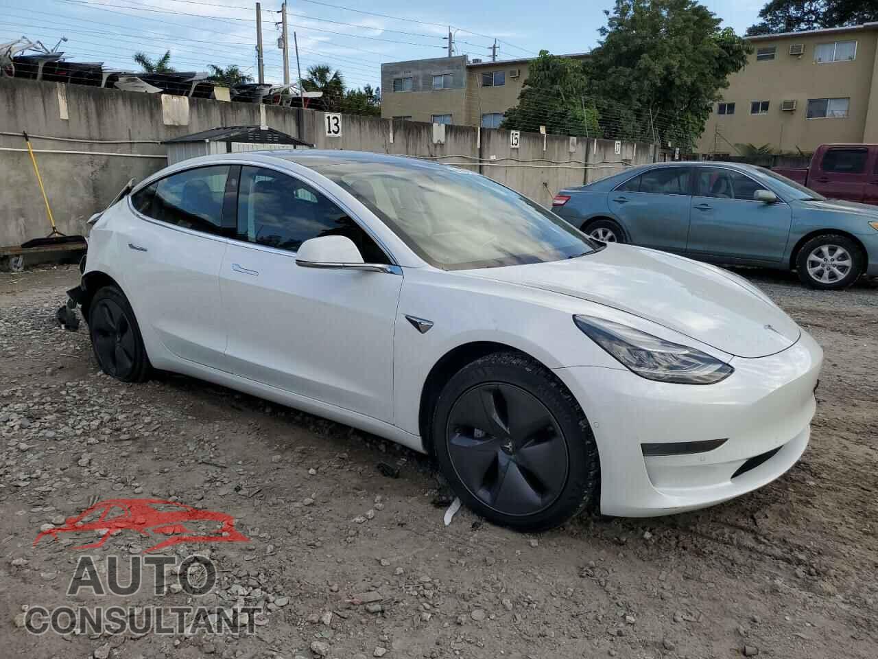 TESLA MODEL 3 2019 - 5YJ3E1EA0KF485718