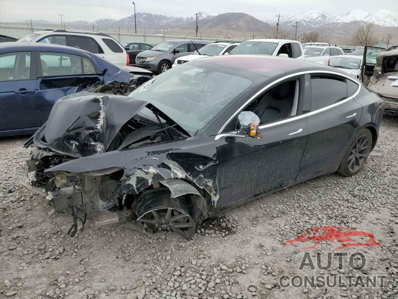 TESLA MODEL 3 2018 - 5YJ3E1EB9JF093053