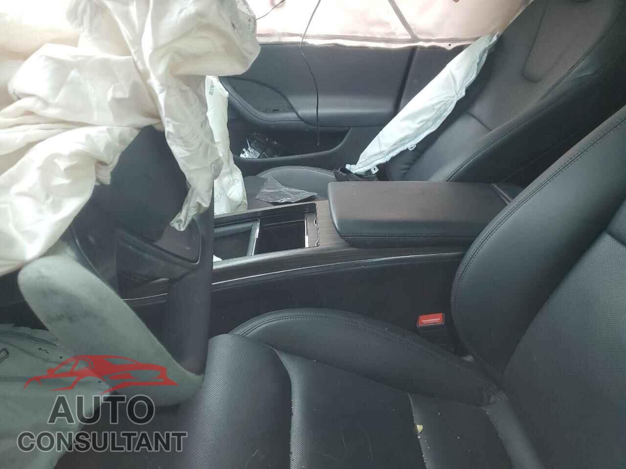 TESLA MODEL S 2022 - 5YJSA1E59NF491614