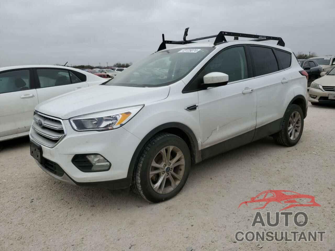 FORD ESCAPE 2019 - 1FMCU0GD7KUB15535