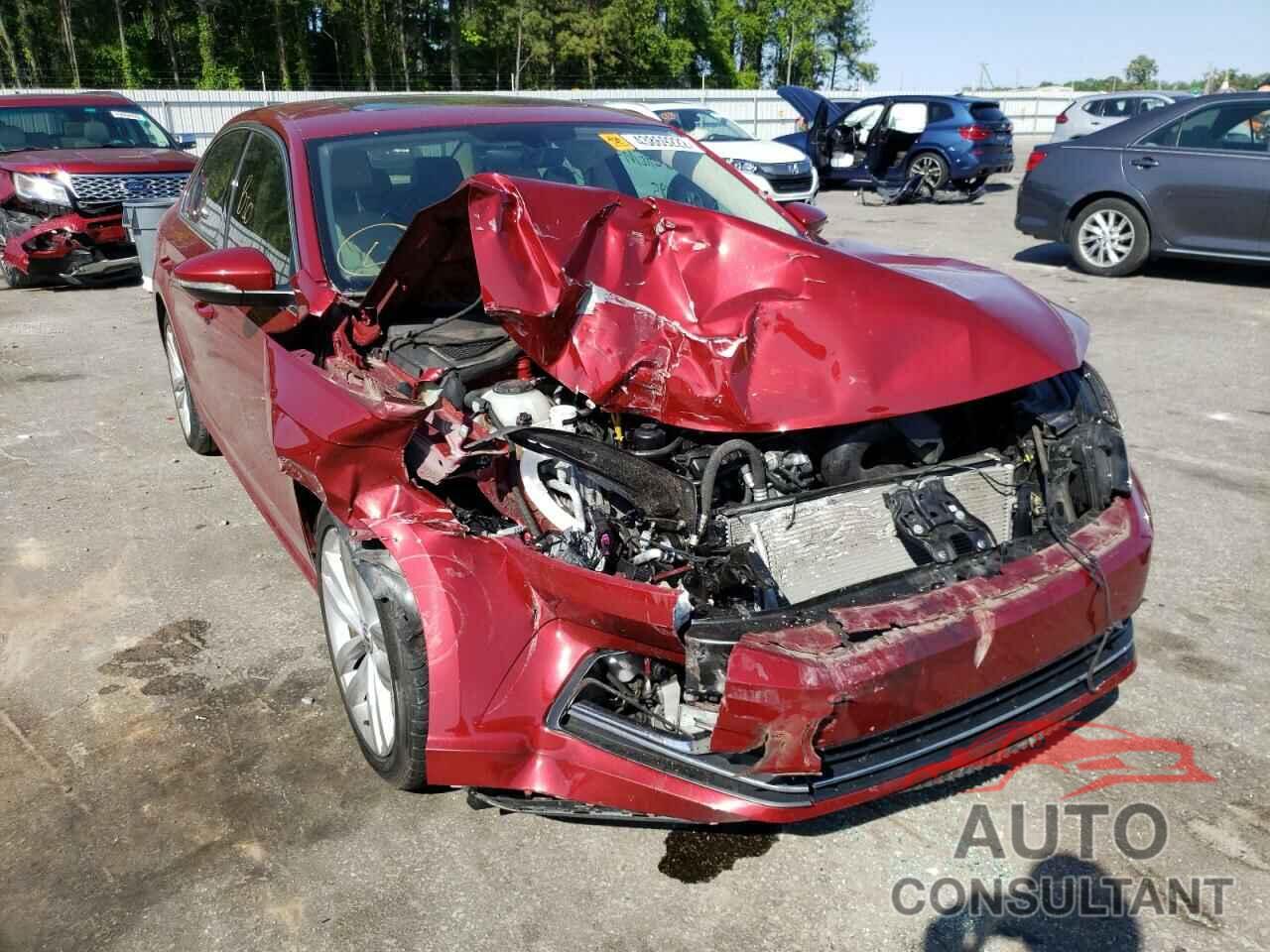 VOLKSWAGEN PASSAT 2018 - 1VWBA7A38JC047863