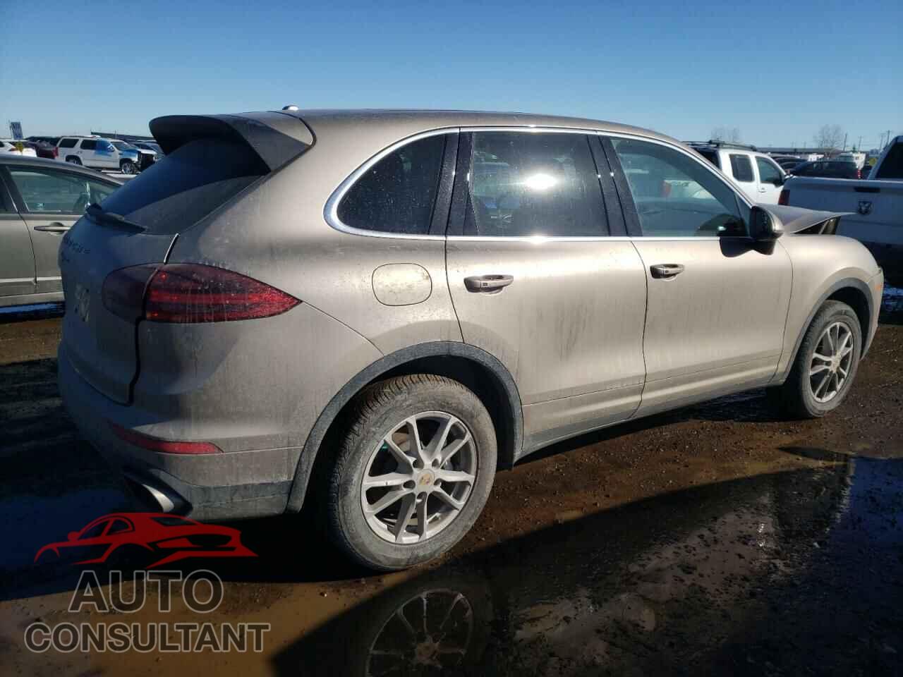PORSCHE CAYENNE 2016 - WP1AA2A24GKA14932