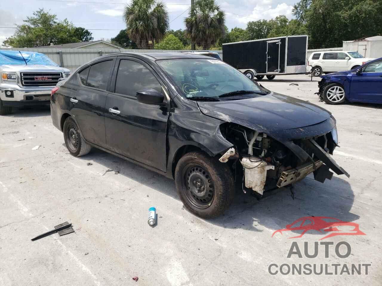NISSAN VERSA 2019 - 3N1CN7AP7KL850056