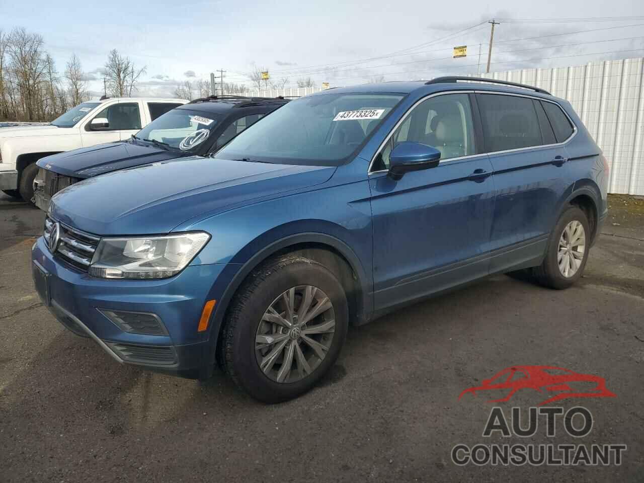 VOLKSWAGEN TIGUAN 2019 - 3VV2B7AX3KM141671