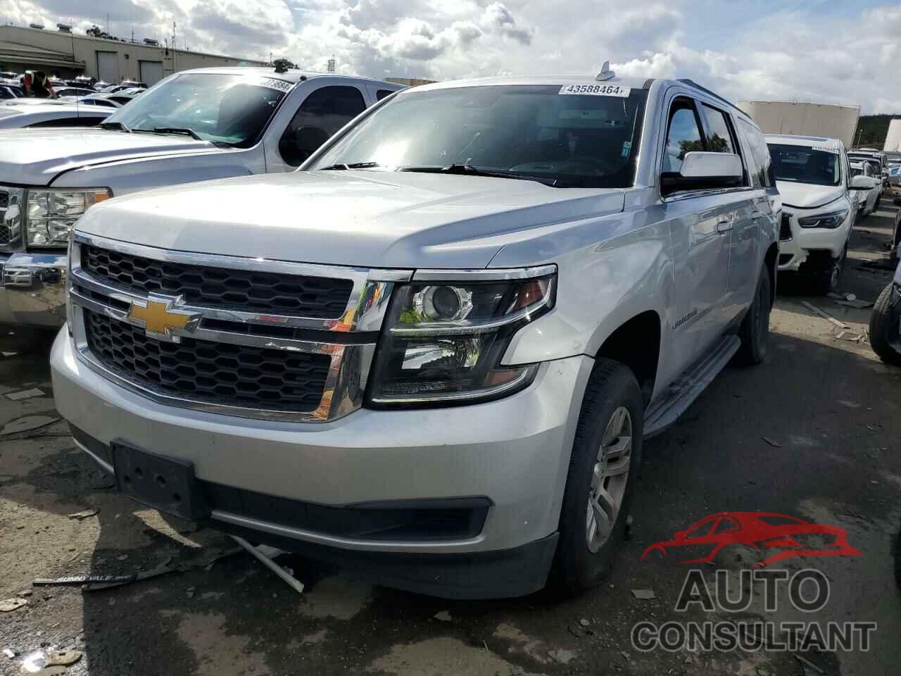 CHEVROLET SUBURBAN 2018 - 1GNSKHKC3JR106245