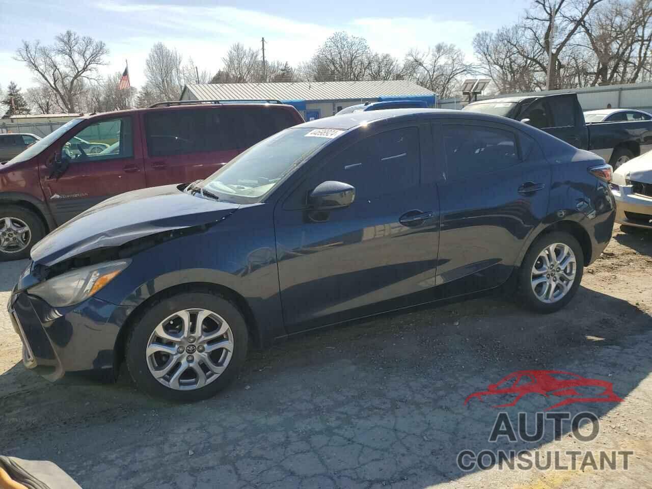 TOYOTA YARIS 2017 - 3MYDLBYV1HY169662