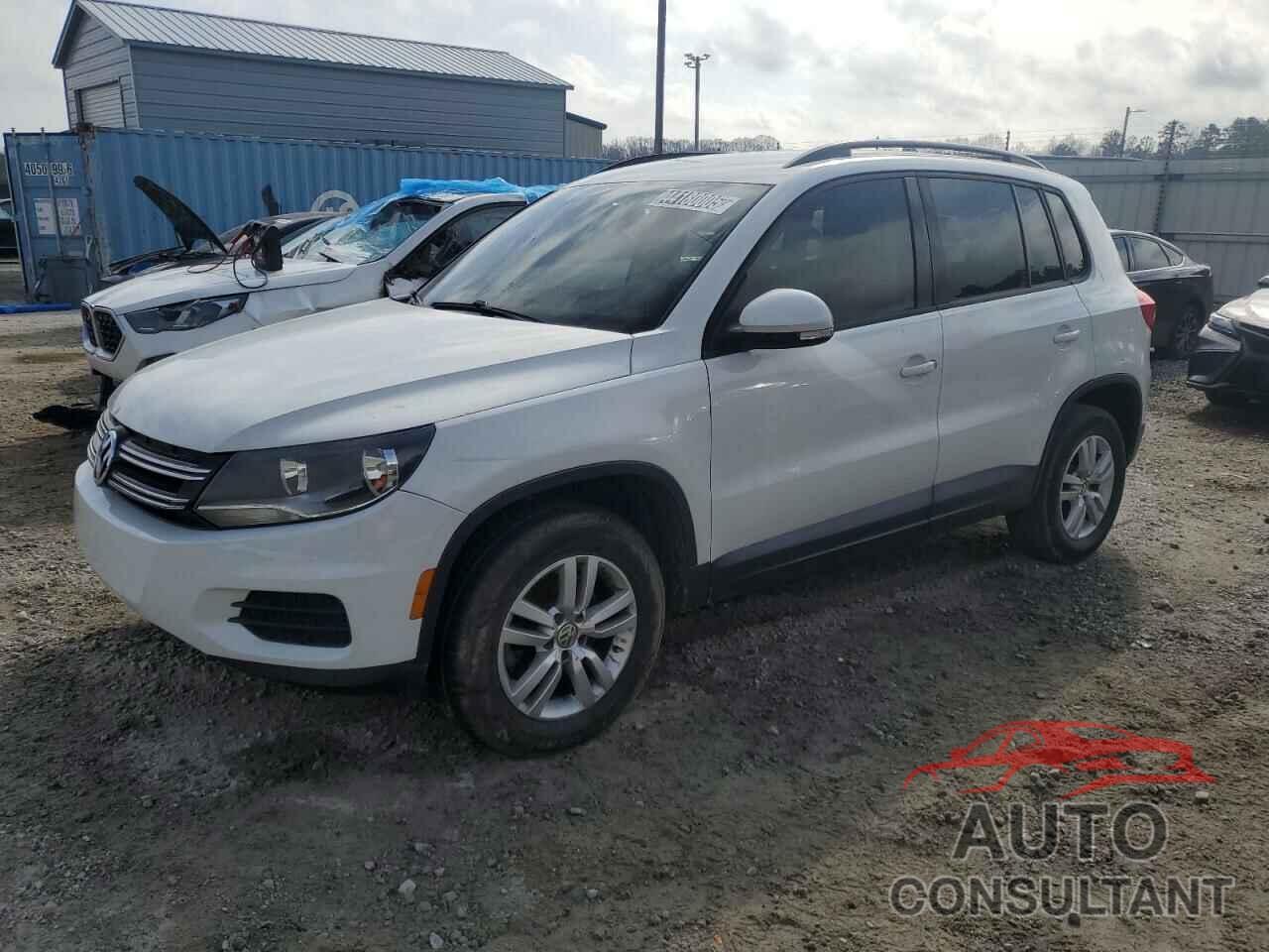 VOLKSWAGEN TIGUAN 2016 - WVGAV7AX2GW606428