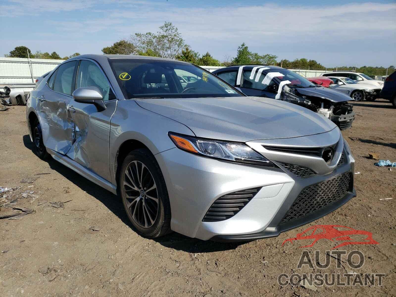 TOYOTA CAMRY 2018 - JTNB11HK9J3050604