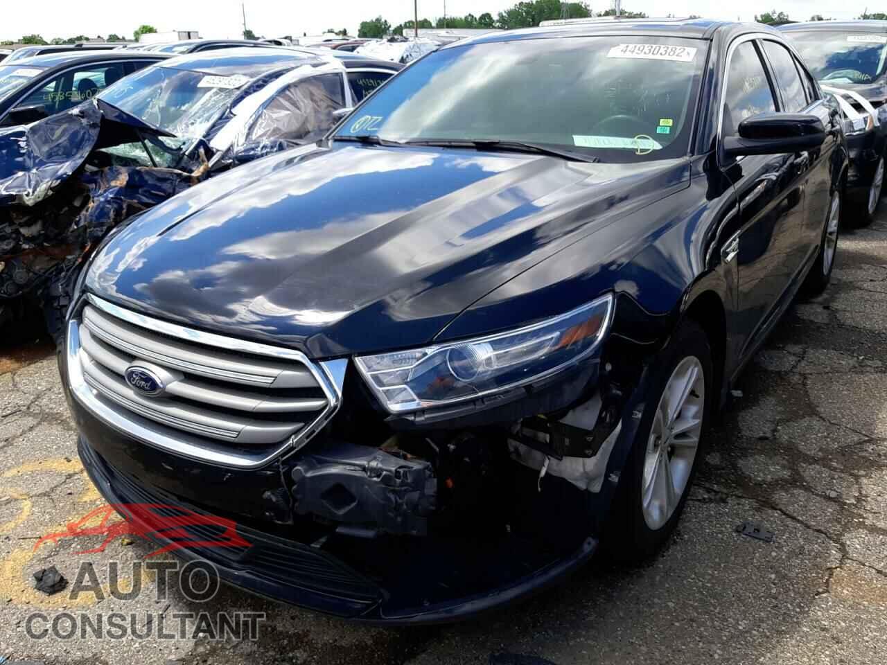 FORD TAURUS 2017 - 1FAHP2E89HG118503