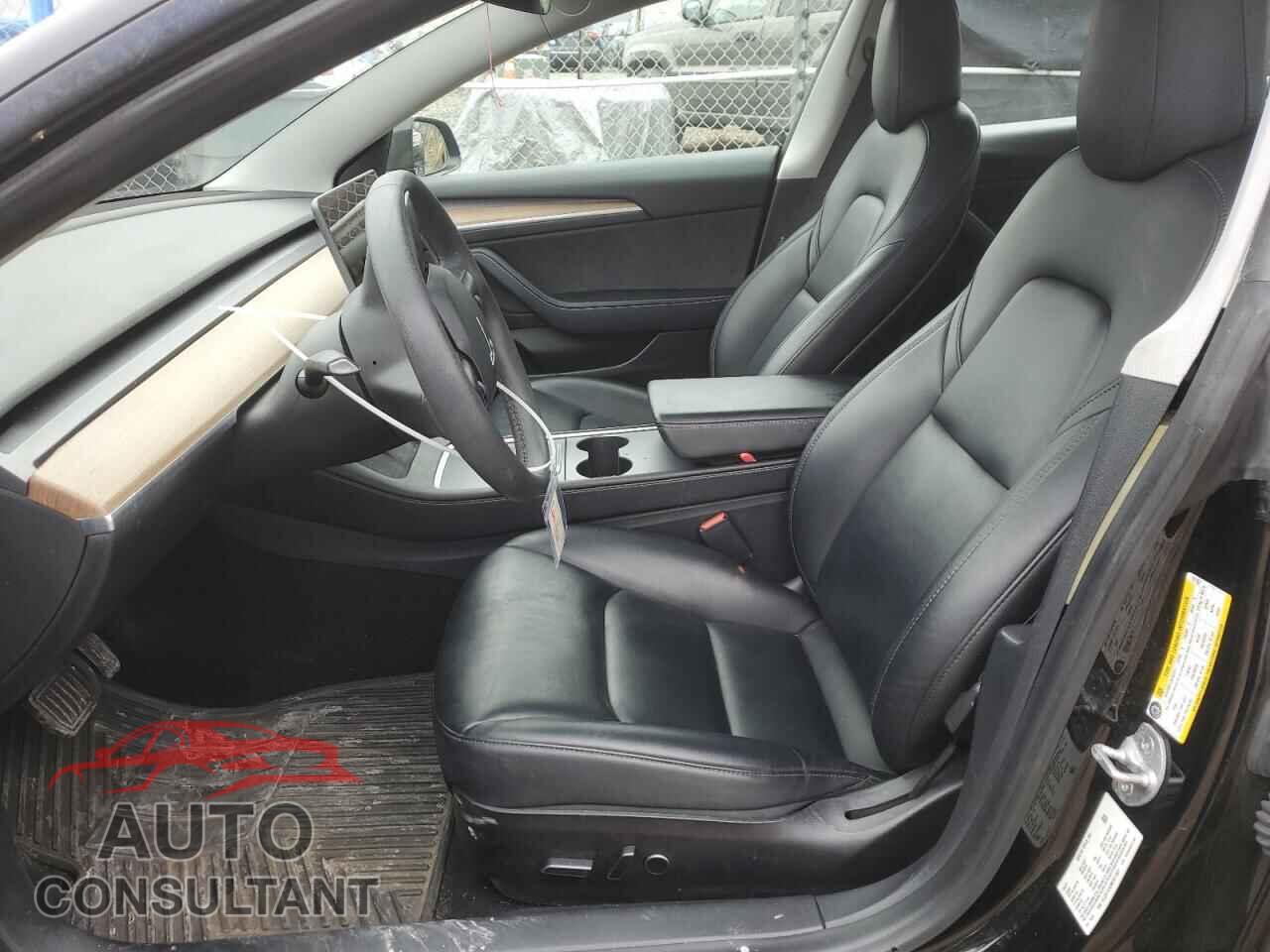 TESLA MODEL 3 2021 - 5YJ3E1EA3MF977307