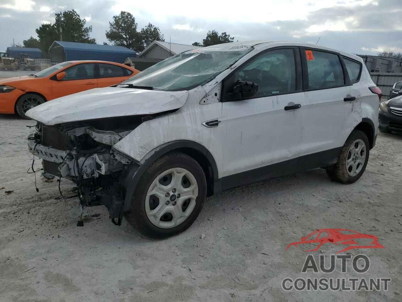 FORD ESCAPE 2019 - 1FMCU0F73KUB58717