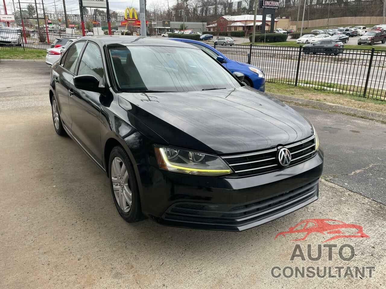 VOLKSWAGEN JETTA 2018 - 3VW2B7AJ8JM252819