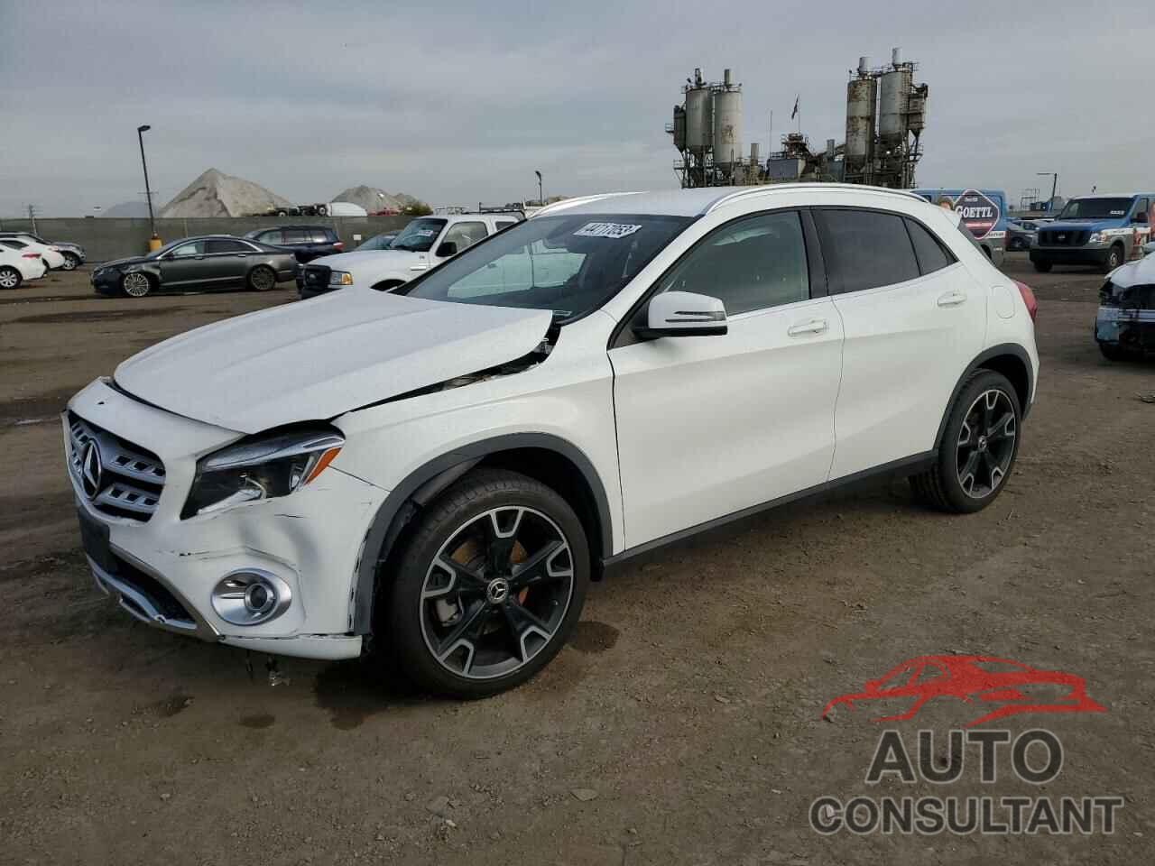 MERCEDES-BENZ GLA-CLASS 2020 - W1NTG4EB7LU030063