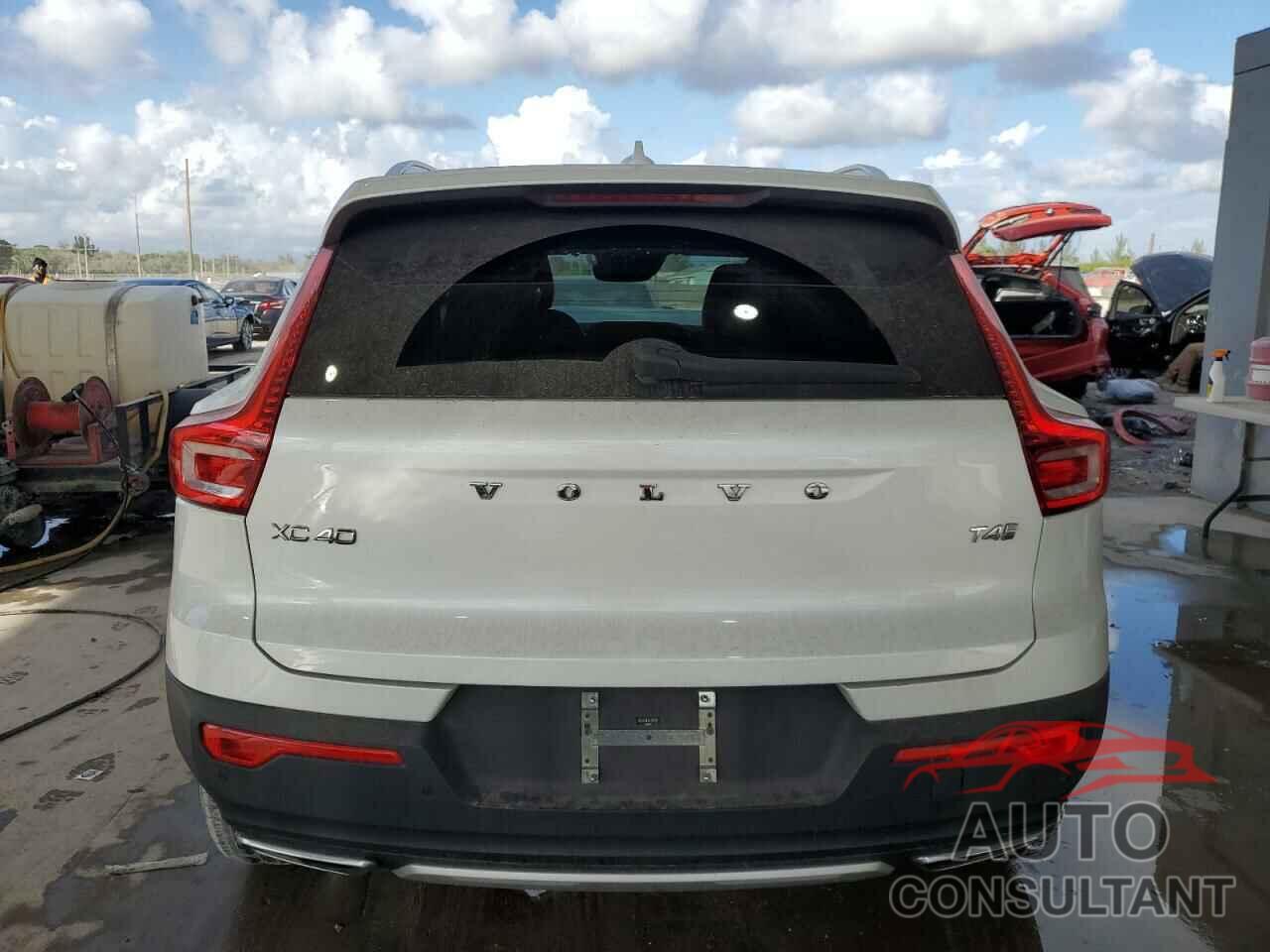 VOLVO XC40 2020 - YV4AC2HL9L2240921