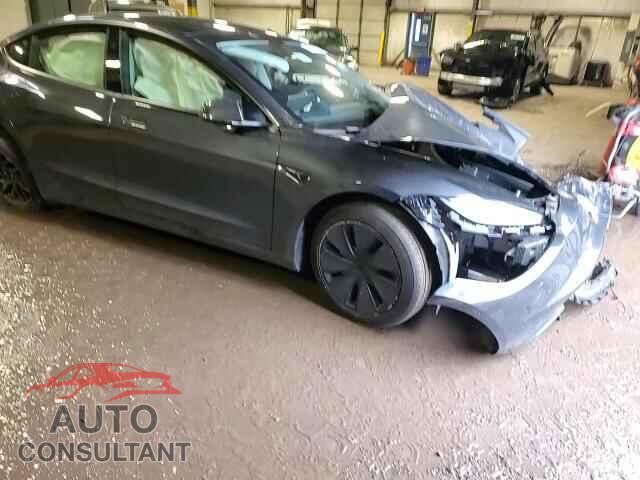 TESLA MODEL 3 2025 - 5YJ3E1EAXSF986583