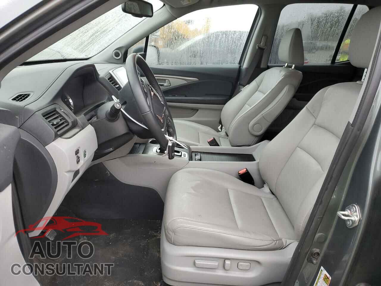 HONDA RIDGELINE 2017 - 5FPYK3F6XHB033795