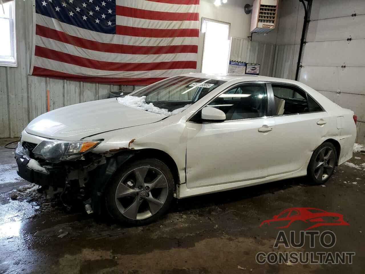 TOYOTA CAMRY 2014 - 4T1BF1FK4EU447724