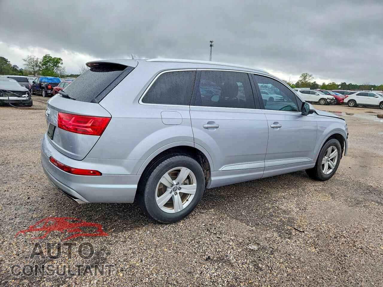 AUDI Q7 2019 - WA1LHAF74KD020421