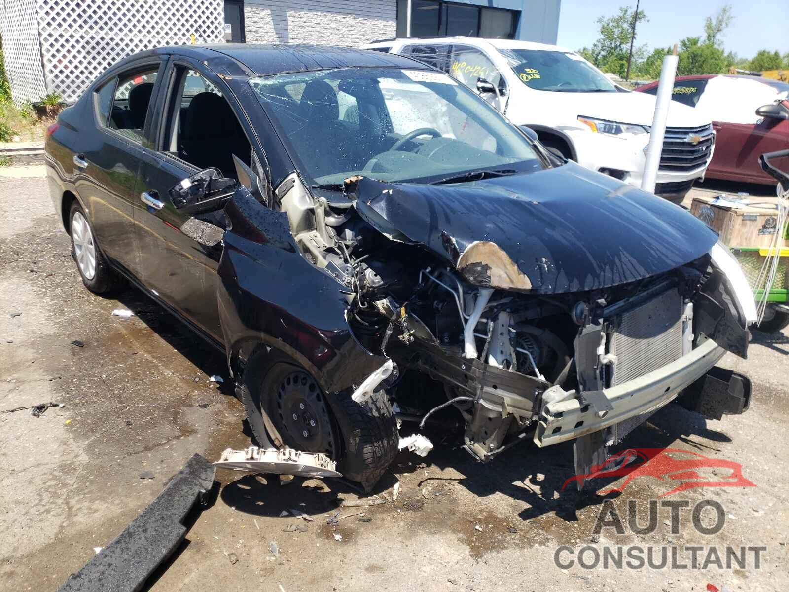 NISSAN VERSA 2018 - 3N1CN7AP7JL845731