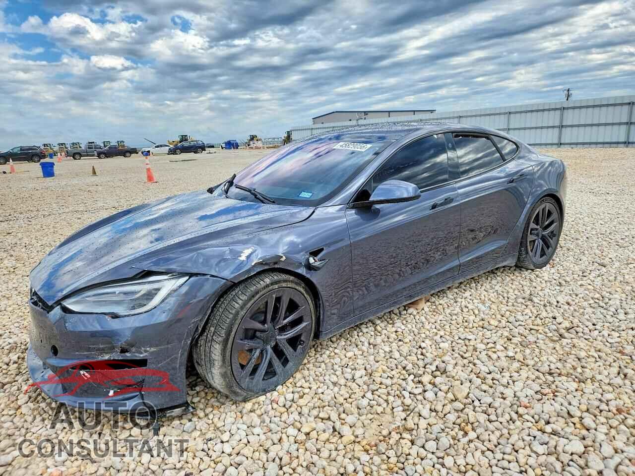 TESLA MODEL S 2021 - 5YJSA1E69MF453016