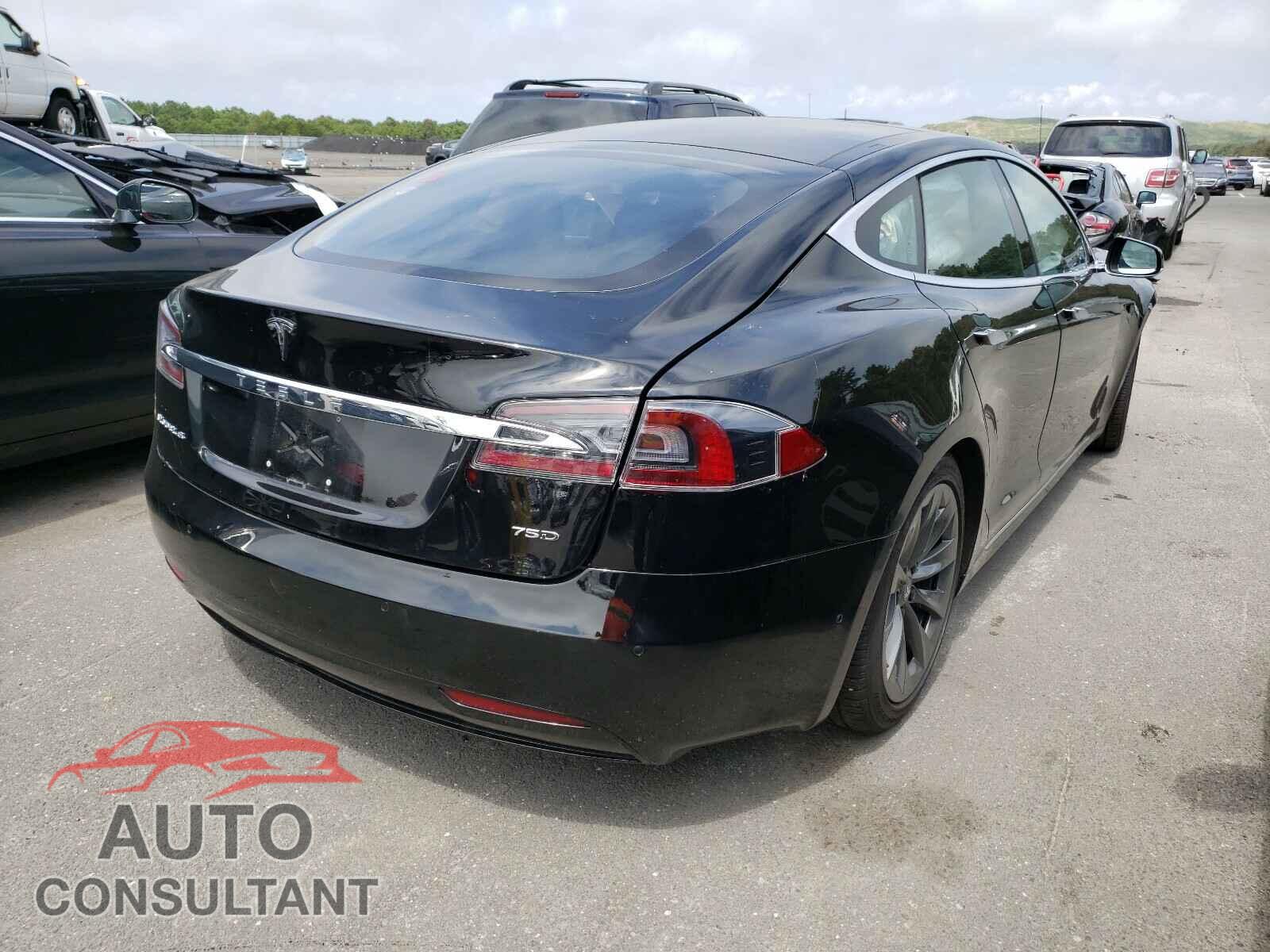 TESLA MODEL S 2018 - 5YJSA1E24JF278568