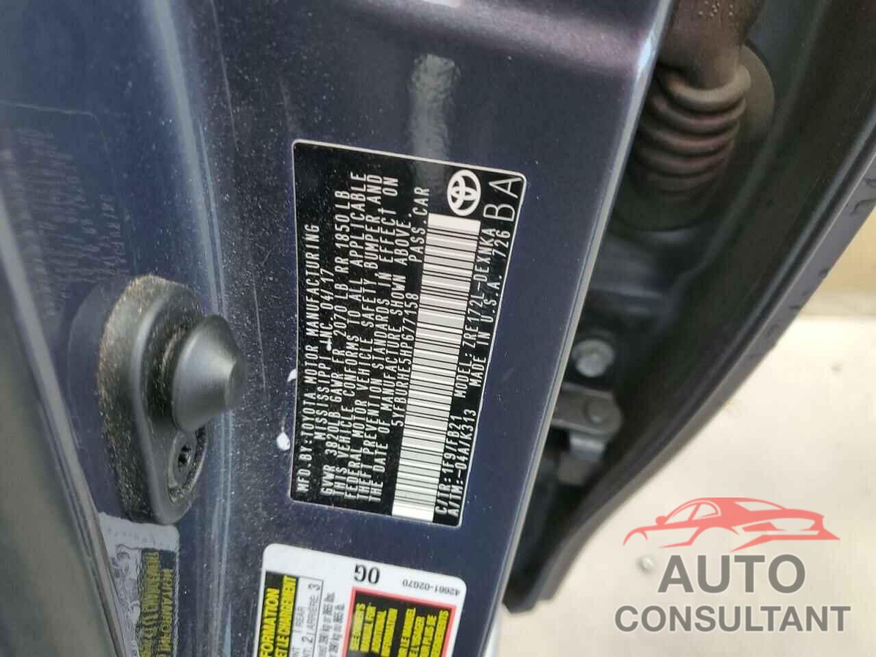 TOYOTA COROLLA 2017 - 5YFBURHE5HP677158