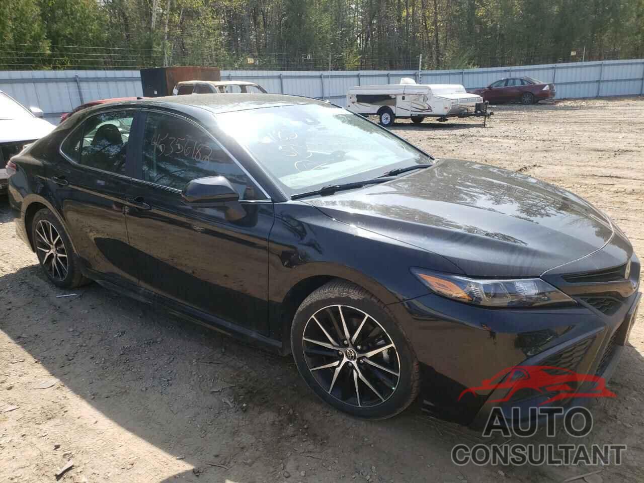 TOYOTA CAMRY 2021 - 4T1G11AK6MU415206