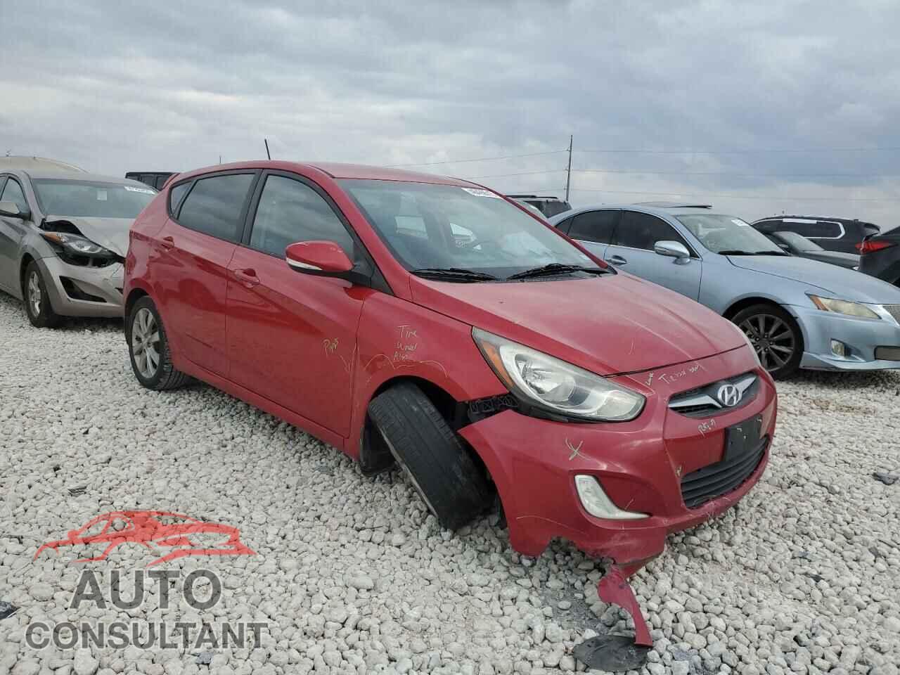 HYUNDAI ACCENT 2013 - KMHCU5AE5DU100016