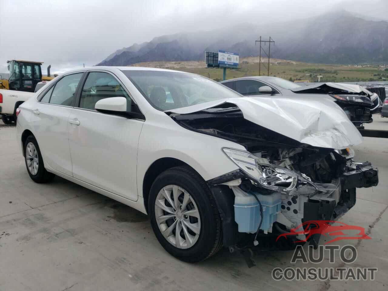 TOYOTA CAMRY 2017 - 4T1BF1FK0HU716712