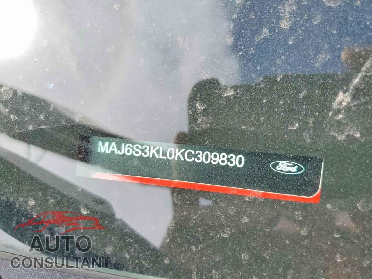 FORD ECOSPORT 2019 - MAJ6S3KL0KC309830
