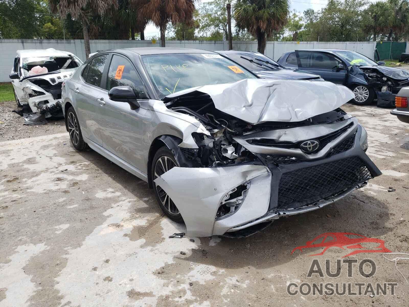 TOYOTA CAMRY 2019 - 4T1B11HK3KU186903