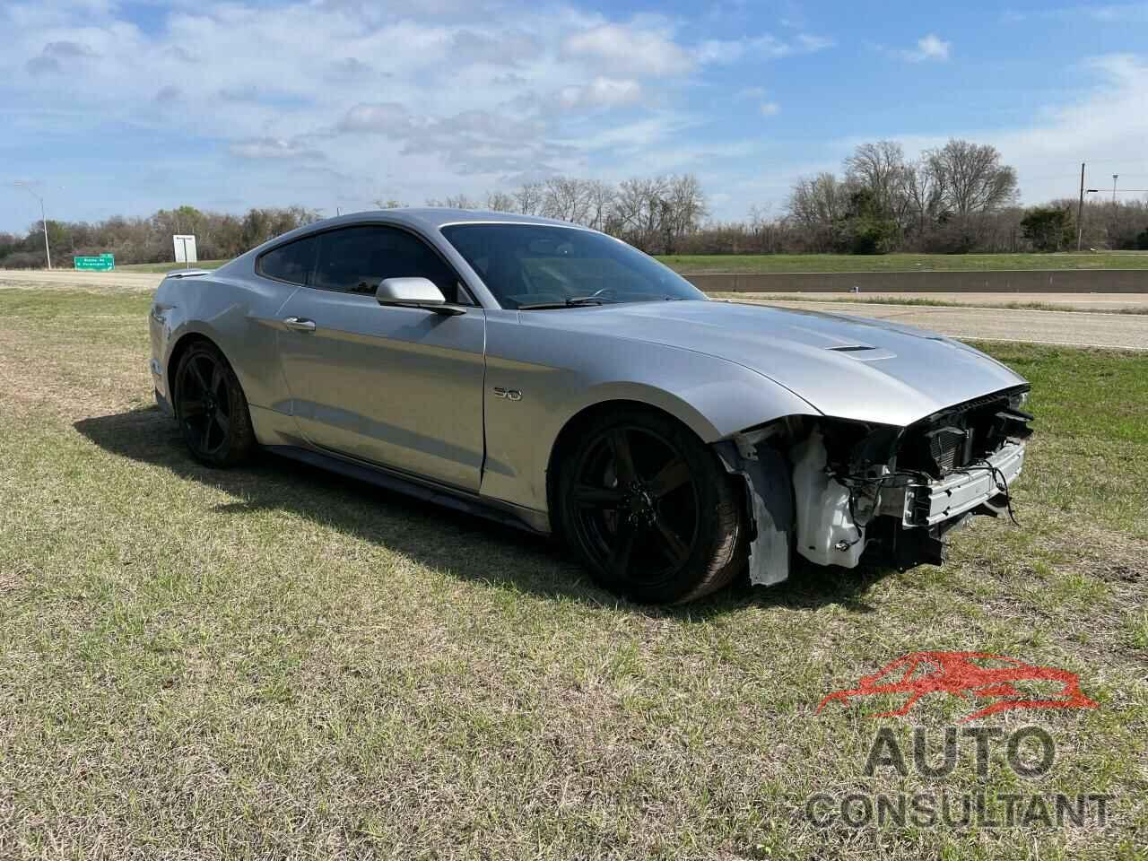 FORD MUSTANG 2018 - 1FA6P8CF7J5121350