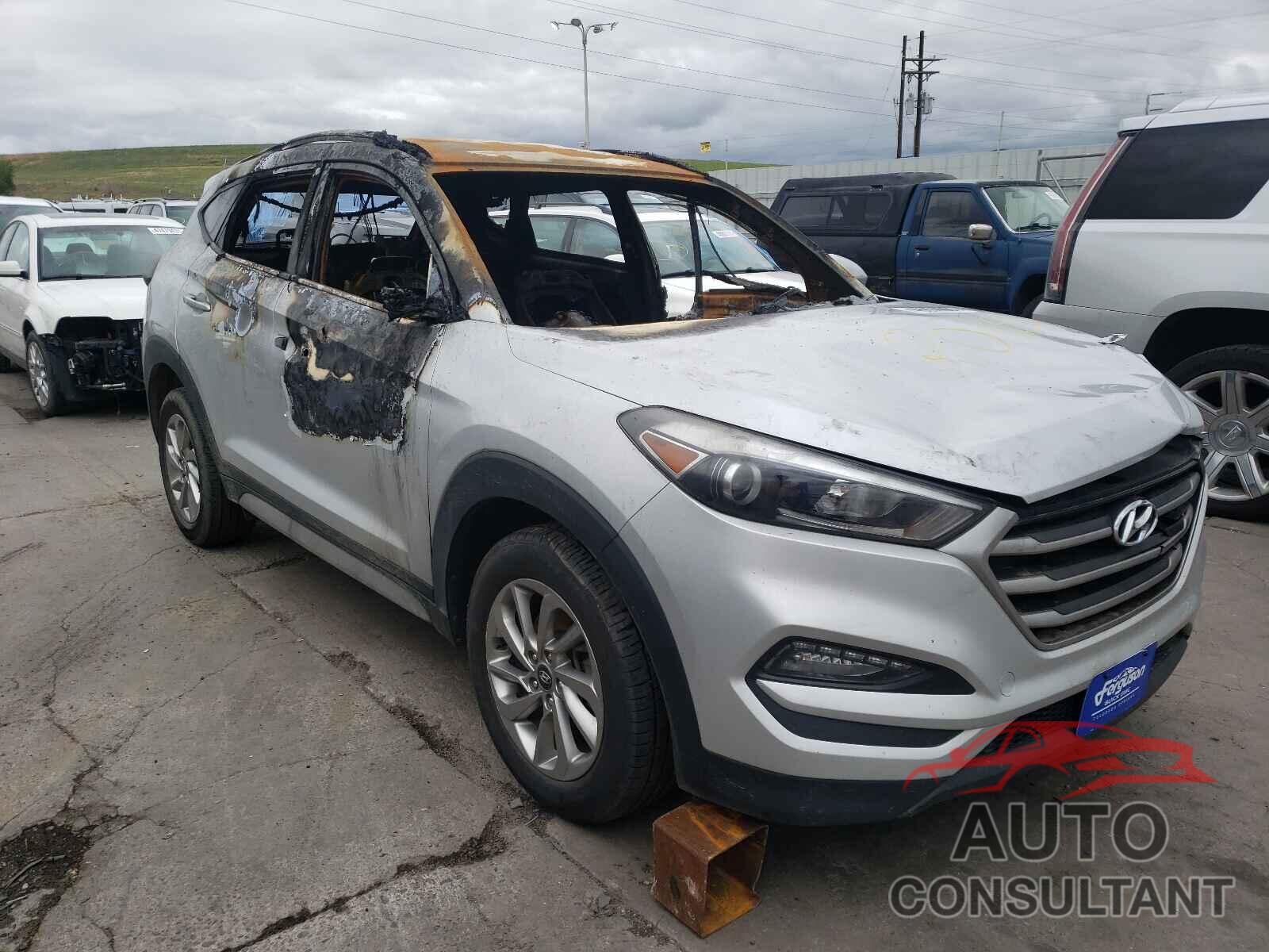HYUNDAI TUCSON 2018 - KM8J3CA41JU726115