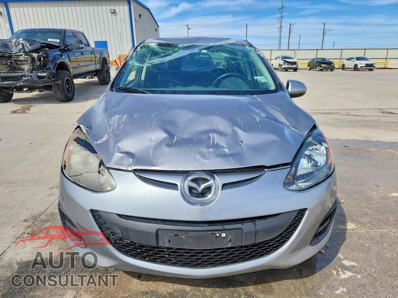 MAZDA 2 2012 - JM1DE1KY8C0132732
