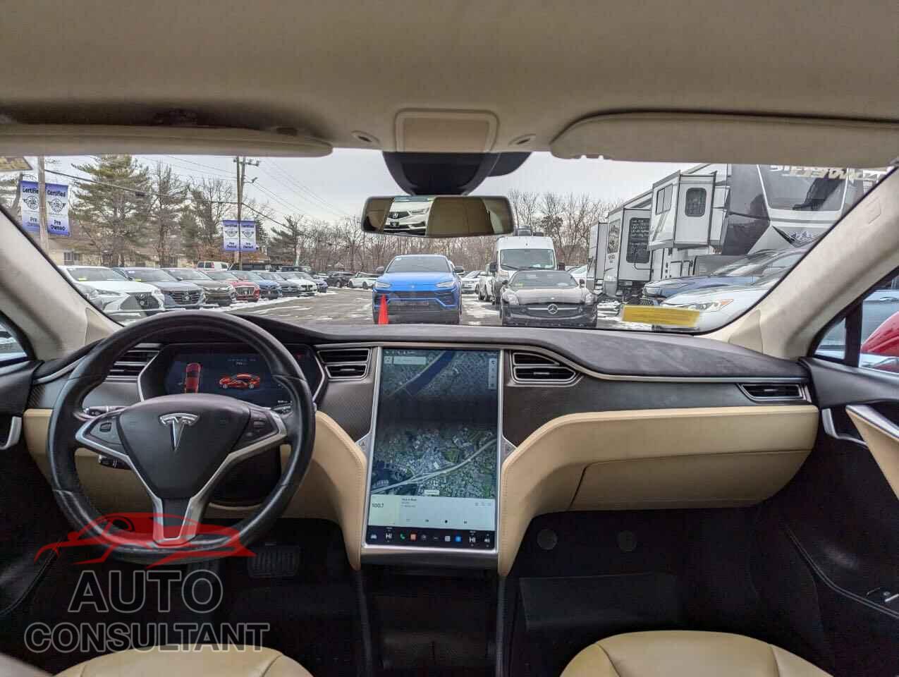 TESLA MODEL S 2015 - 5YJSA1E29FF109668