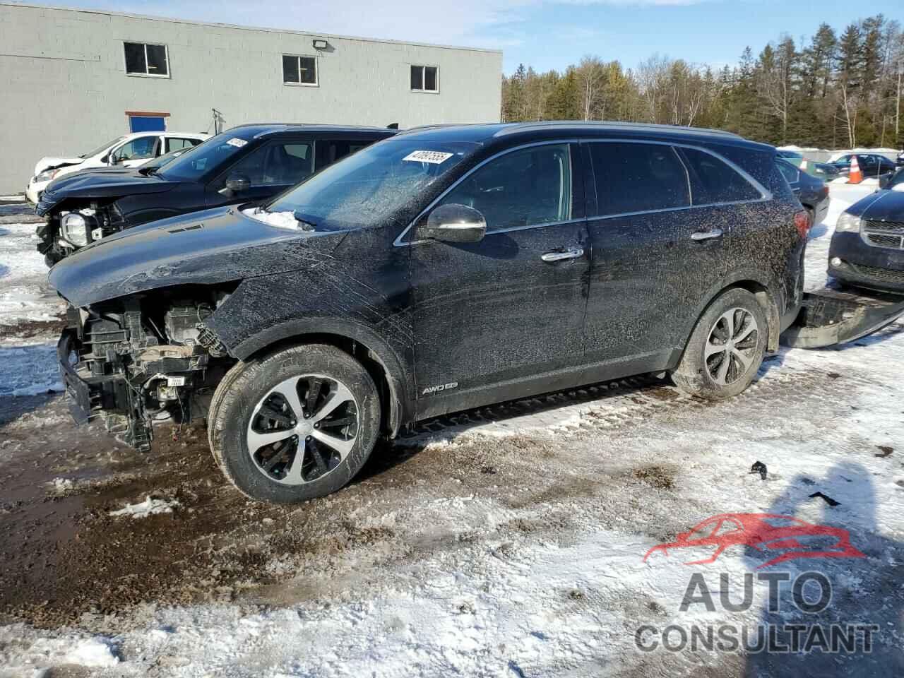 KIA SORENTO 2018 - 5XYPHDA58JG351596
