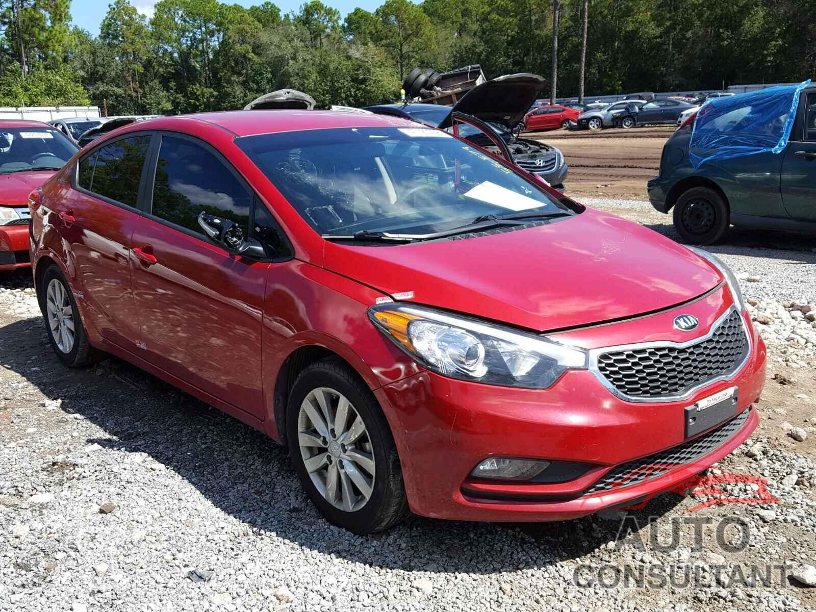 KIA FORTE 2016 - KNAFX4A66G5443117