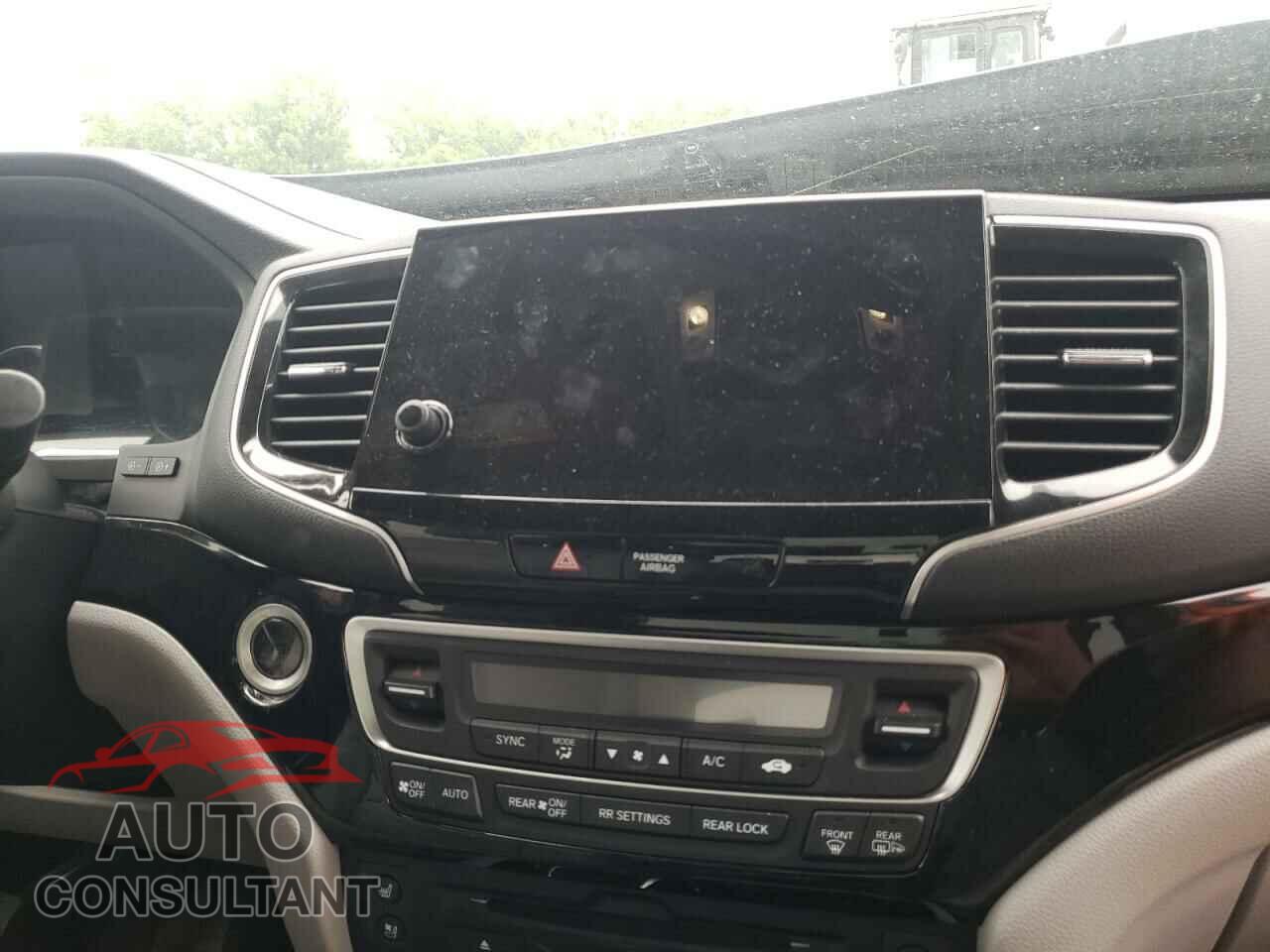 HONDA PILOT 2020 - 5FNYF6H01LB037430