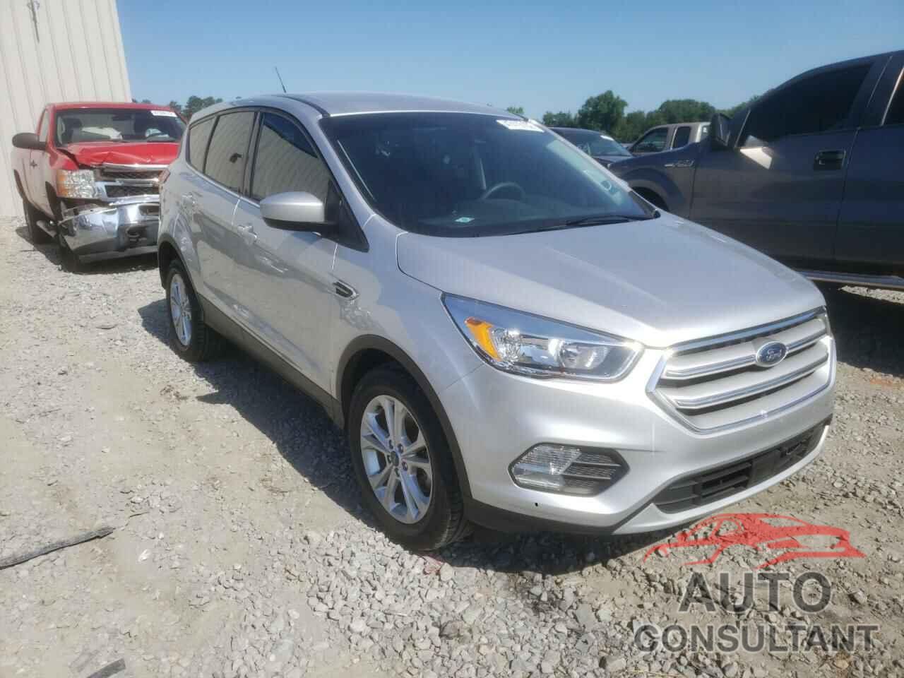 FORD ESCAPE 2019 - 1FMCU0GD0KUA11081