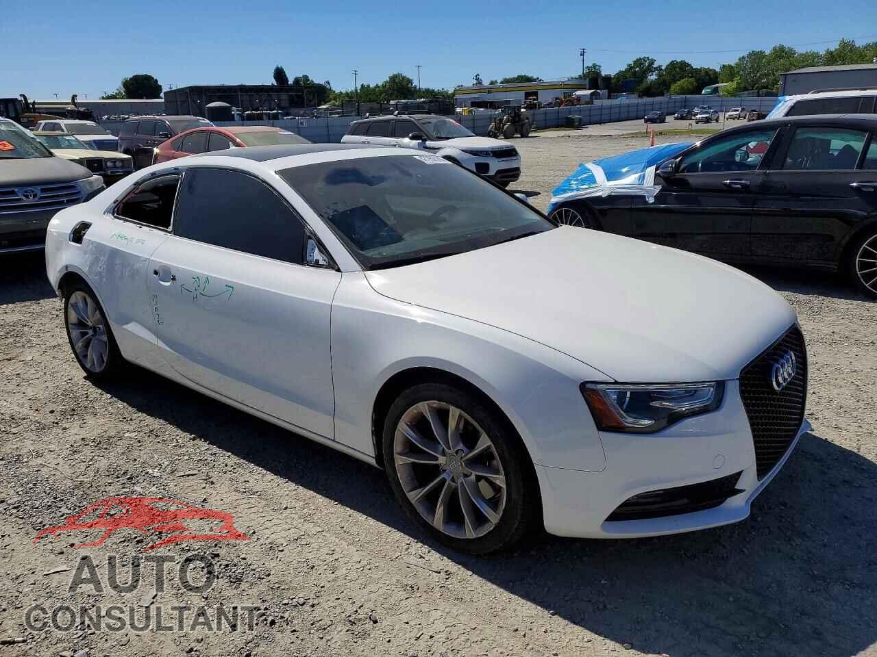 AUDI A5 2013 - WAULFAFRXDA001127