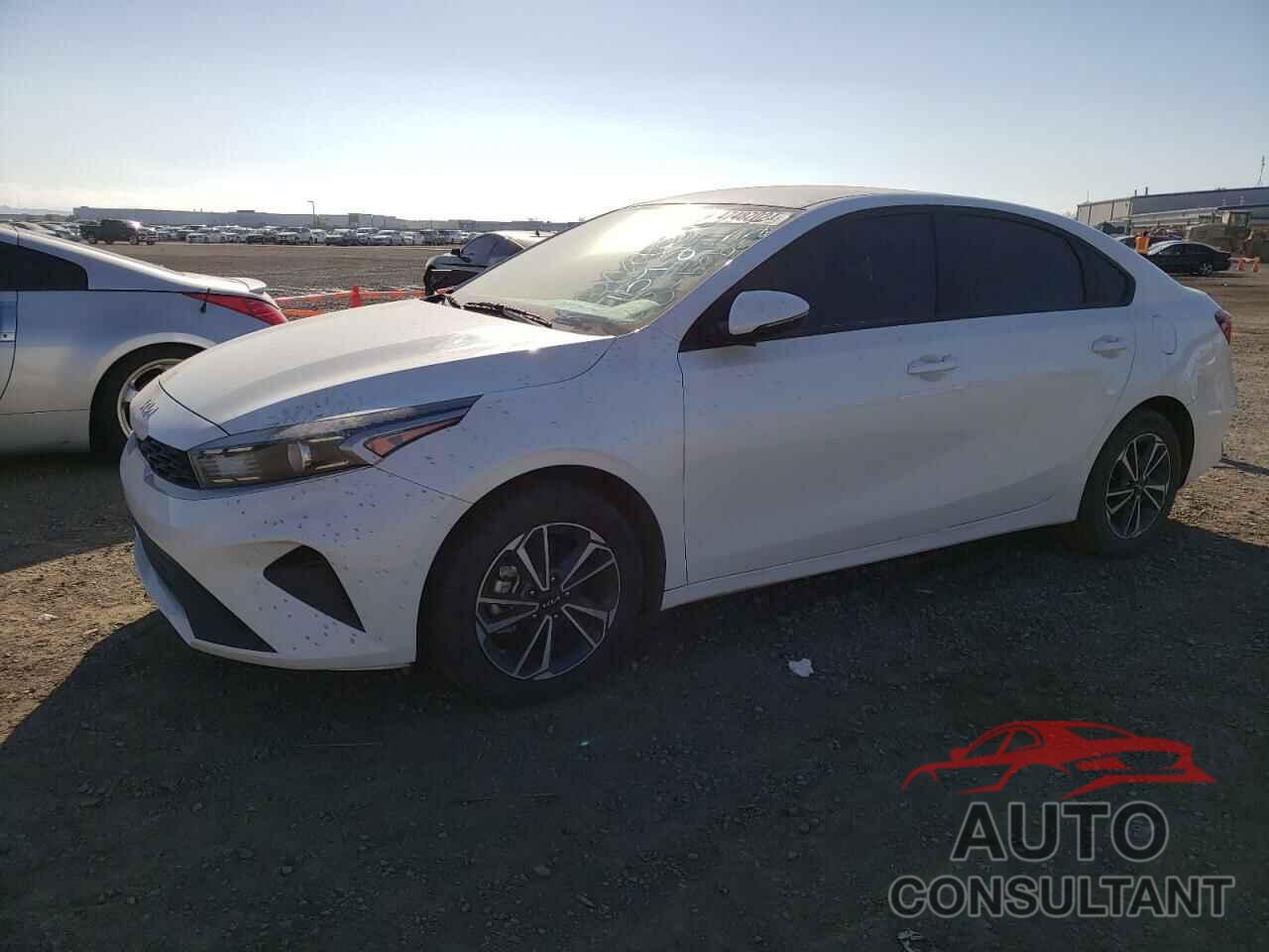 KIA FORTE 2023 - 3KPF24AD5PE597063