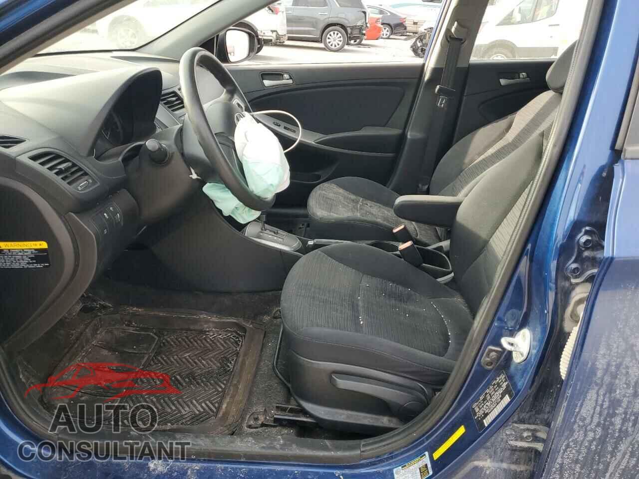 HYUNDAI ACCENT 2015 - KMHCT5AE4FU213932